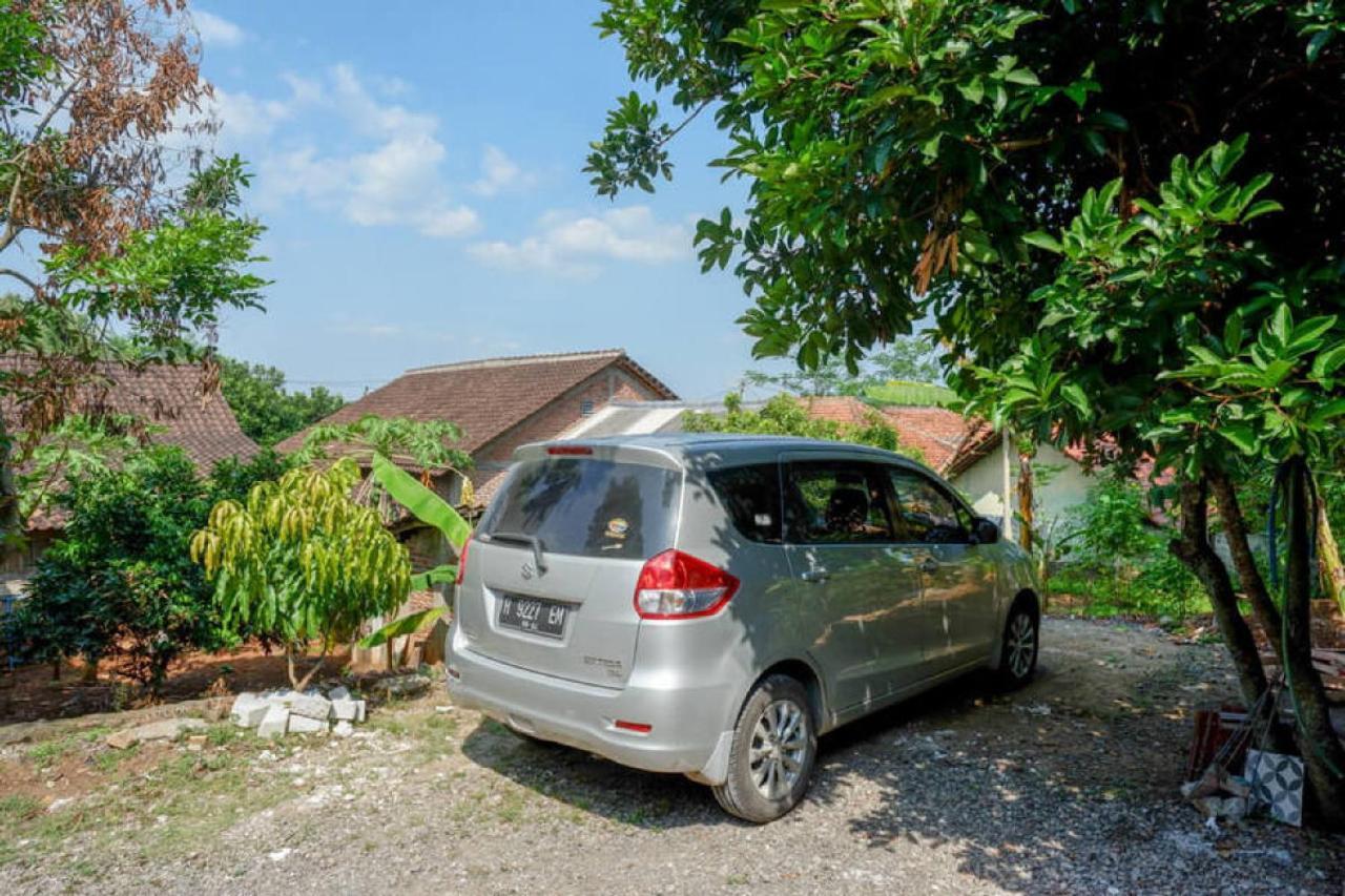 Reddoorz @ Jalan Raya Kaliwungu Selatan Kendal Hotel Exterior photo
